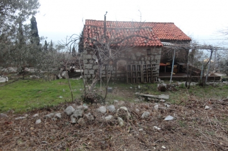 Stara kamena kuća Reževići