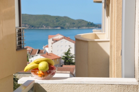 трехкомнатная квартира бечичи продажа недвижимость зарубежом агенство камин будва черногория 