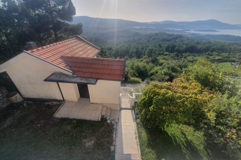 агентство Kaмин в Будве, Недвижимость в Черногории	