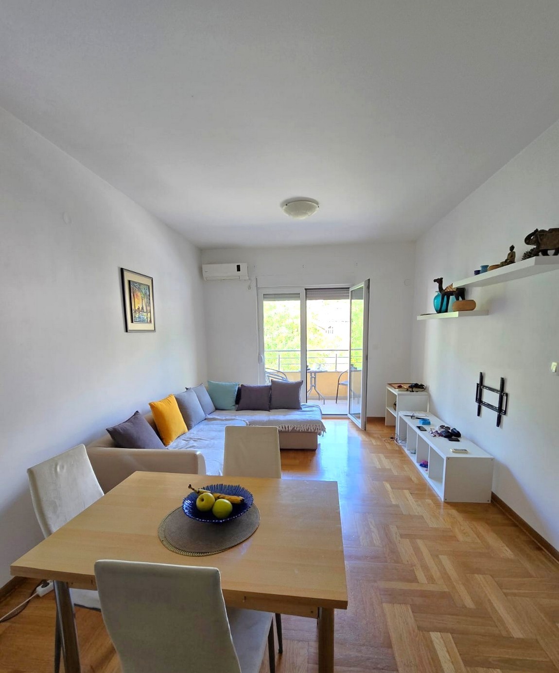 Lovely one bedroom apartment near the city center, Budva
