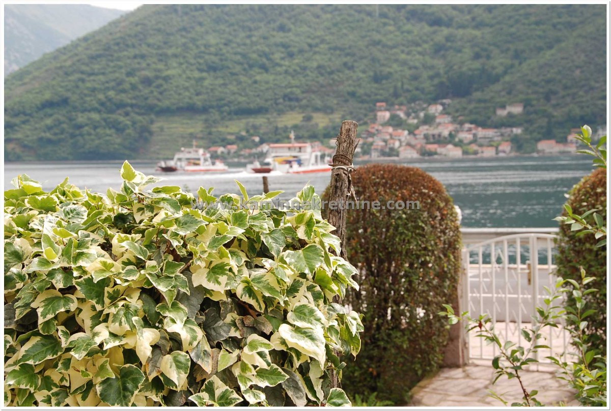 Kamena kuća u Kamenarima, Herceg Novi