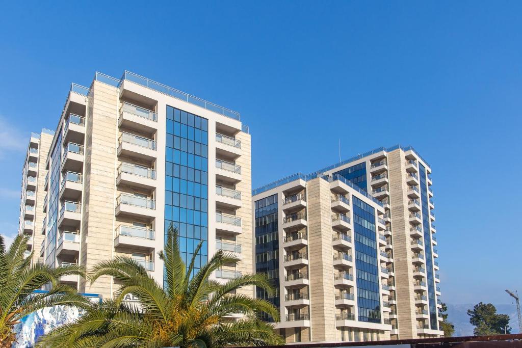 Furnished aparment in very center of Budva, 150m from the sea, Budva