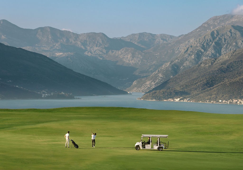 Rezidencije uz prvi golf teren u Crnoj Gori, Luštica bay, The Peaks