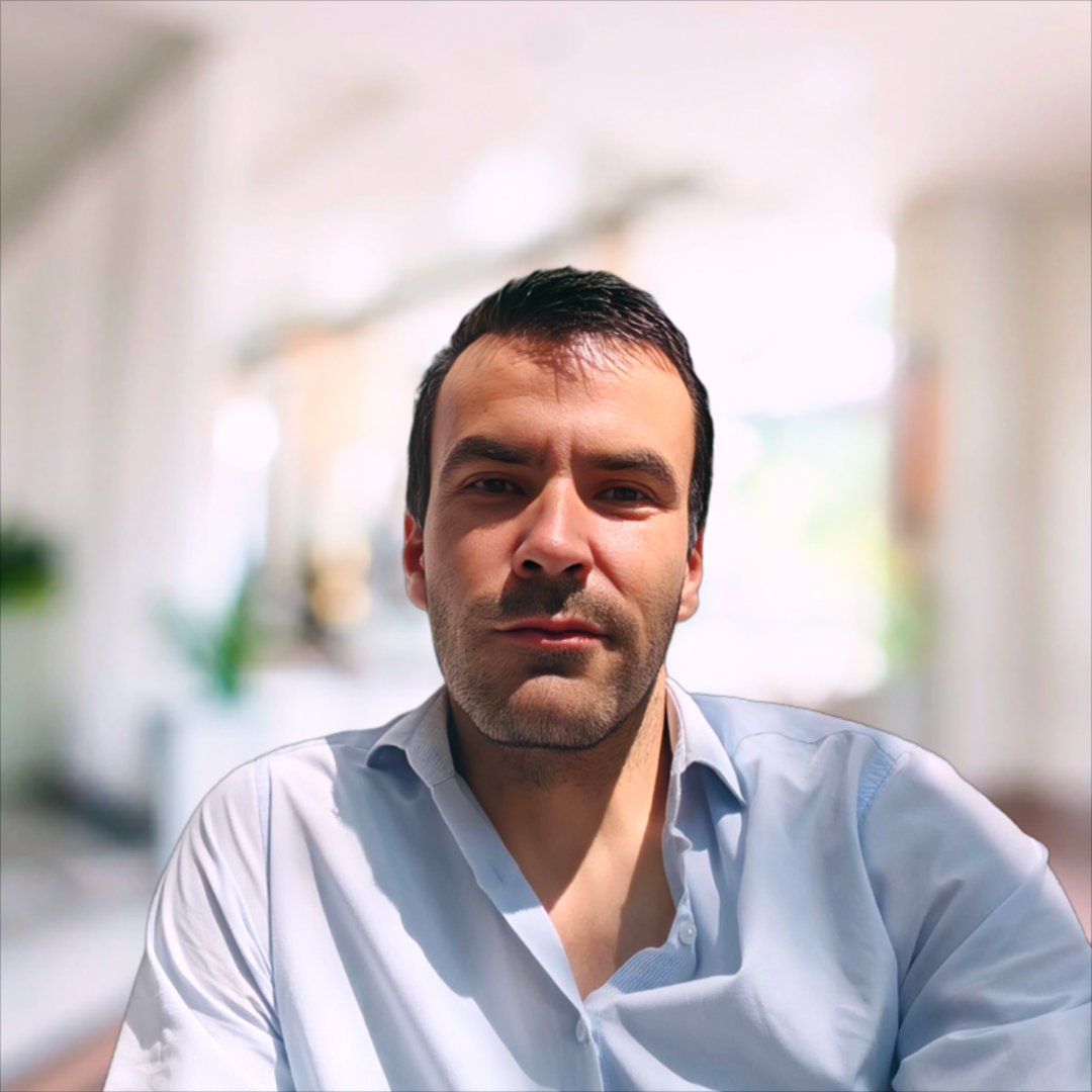  Marko Ristić +38269351333